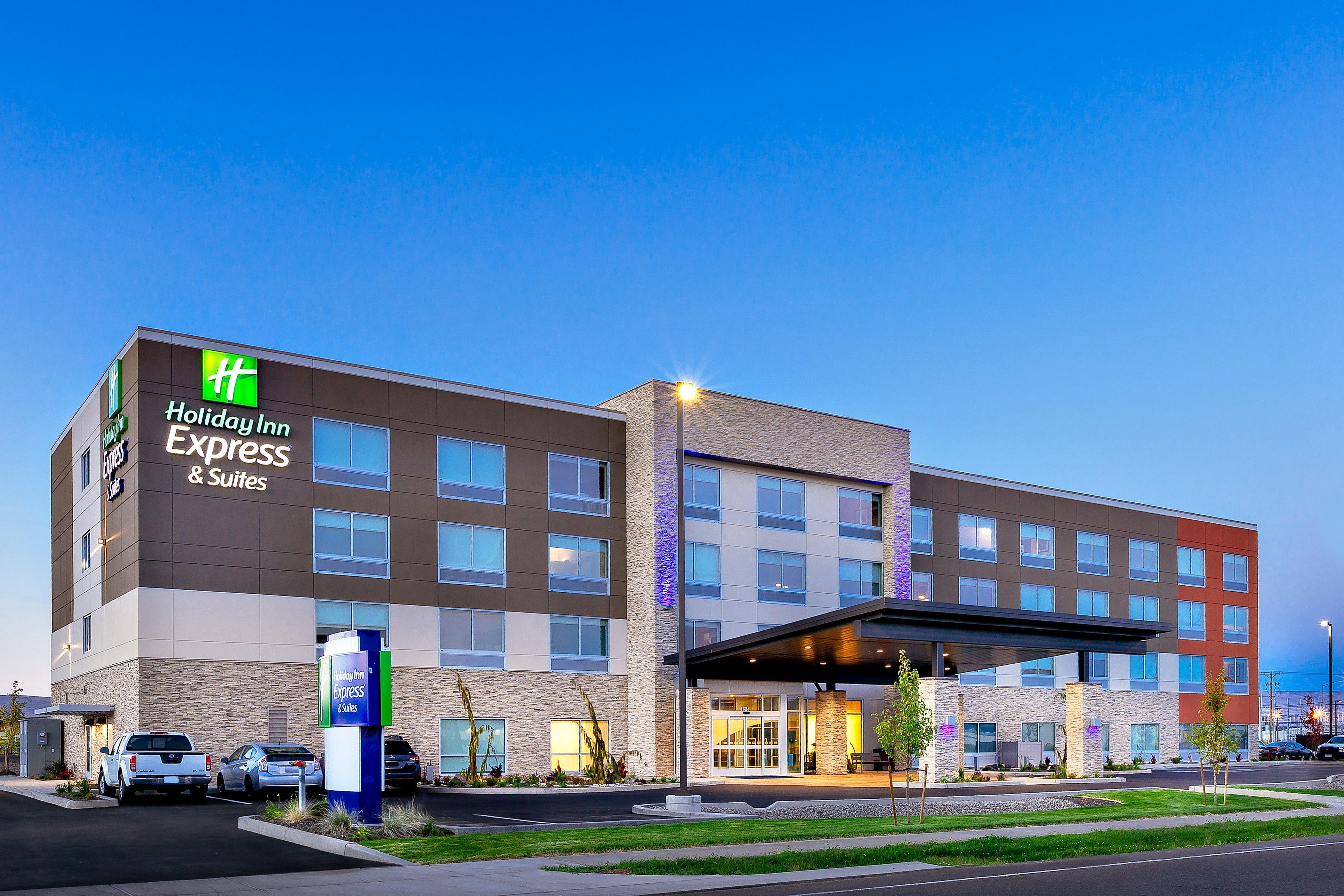 Holiday Inn Express & Suites - Union Gap - Yakima Area, An Ihg Hotel Buitenkant foto